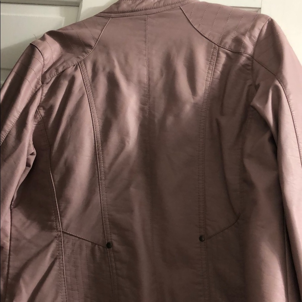 leather jacket - Picture 4 of 4